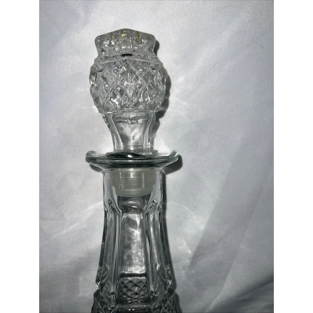Vintage Anchor Hocking 32oz Glass‎ Wexford Pattern Decanter Bottle & Stopper